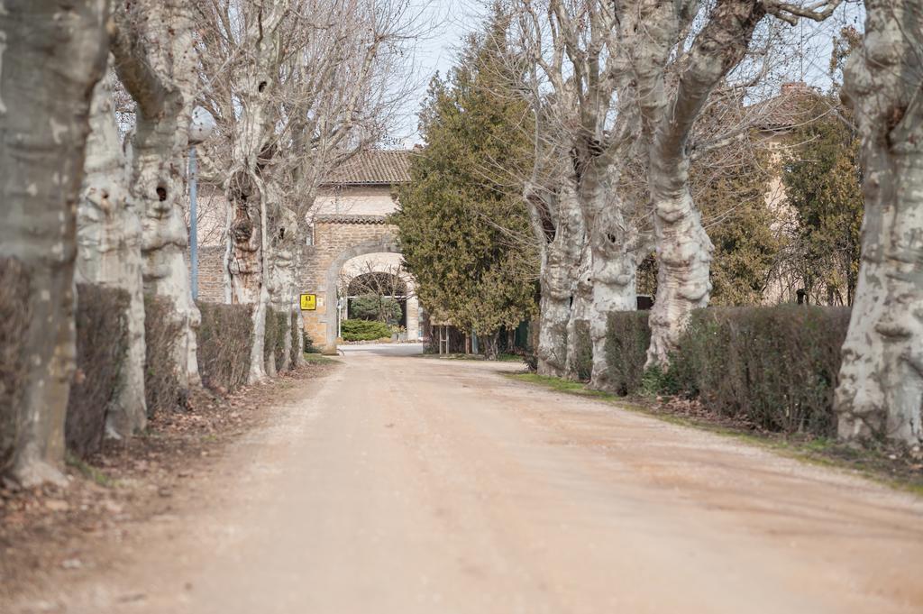 Demeures Et Chateaux L'Abbaye Caladoise - Anciennement Hostellerie Ferme Du Poulet Villefranche-sur-Saone Ngoại thất bức ảnh