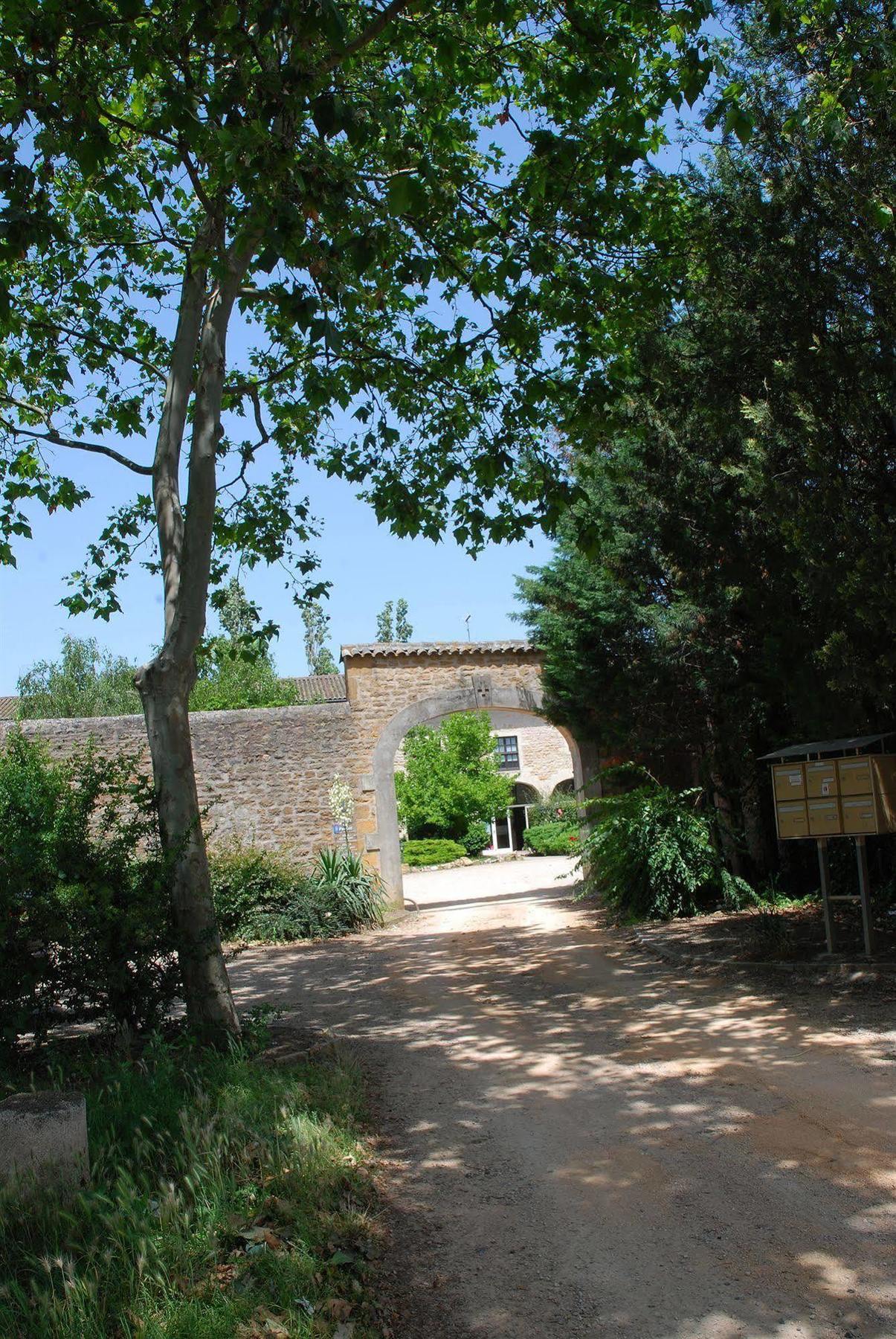 Demeures Et Chateaux L'Abbaye Caladoise - Anciennement Hostellerie Ferme Du Poulet Villefranche-sur-Saone Ngoại thất bức ảnh