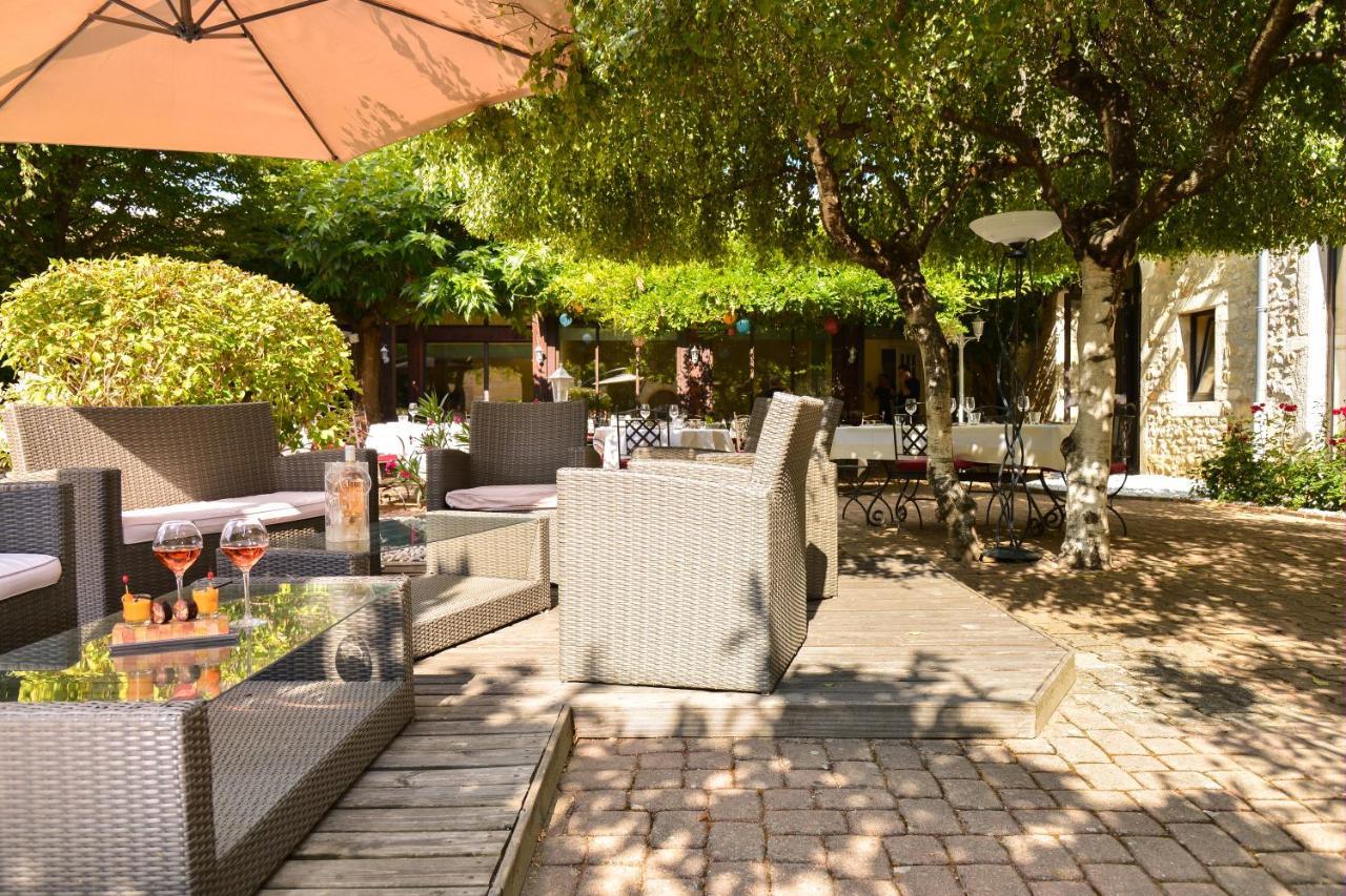 Demeures Et Chateaux L'Abbaye Caladoise - Anciennement Hostellerie Ferme Du Poulet Villefranche-sur-Saone Ngoại thất bức ảnh